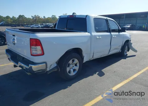 2022 Ram 1500 Big Horn z USA, uszkodzony, nr VIN 1C6RREFT4NN126536